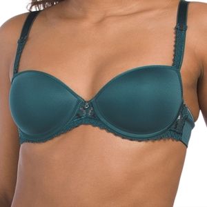 NWT Chantelle every curve t-shirt half cup memory foam bra - Slight Defect